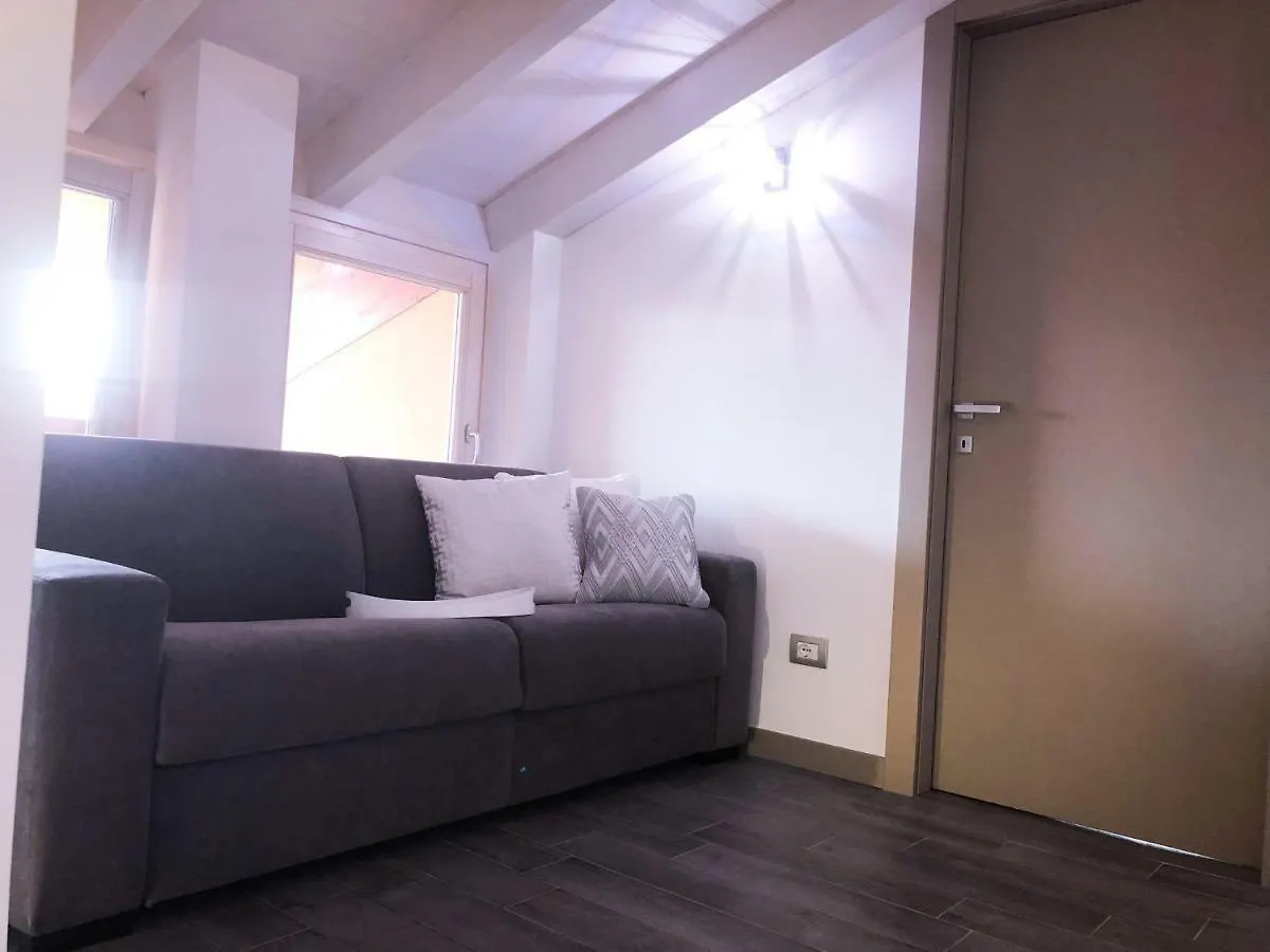Paradise Luxury Apartments Sirmione Italy
